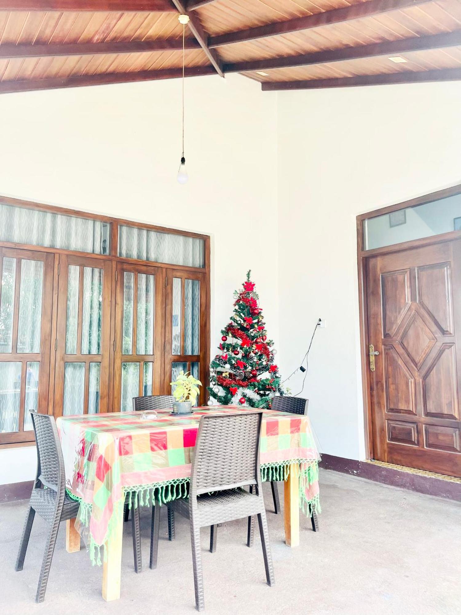Sebastian Family Villa Negombo Eksteriør billede