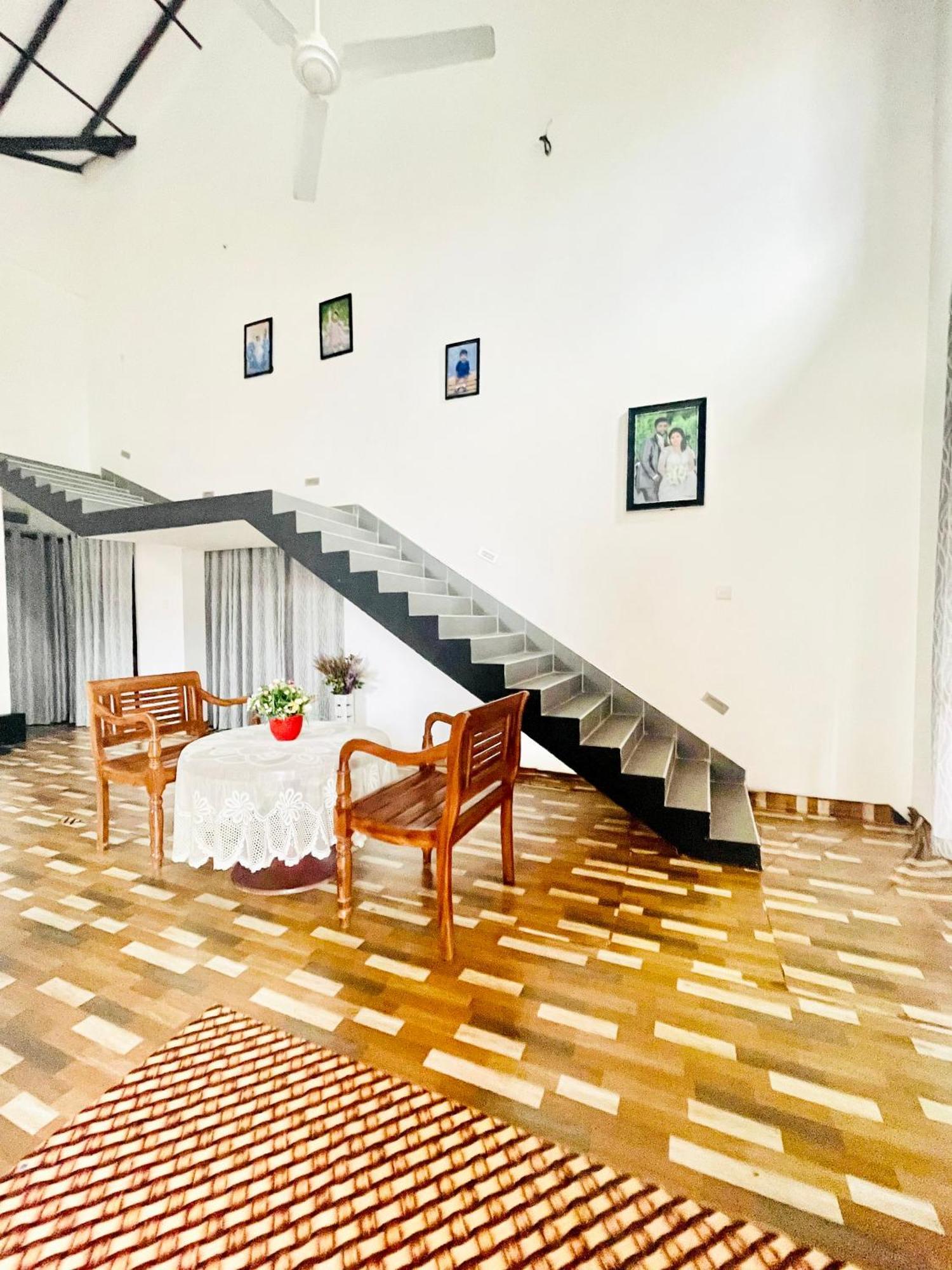 Sebastian Family Villa Negombo Eksteriør billede