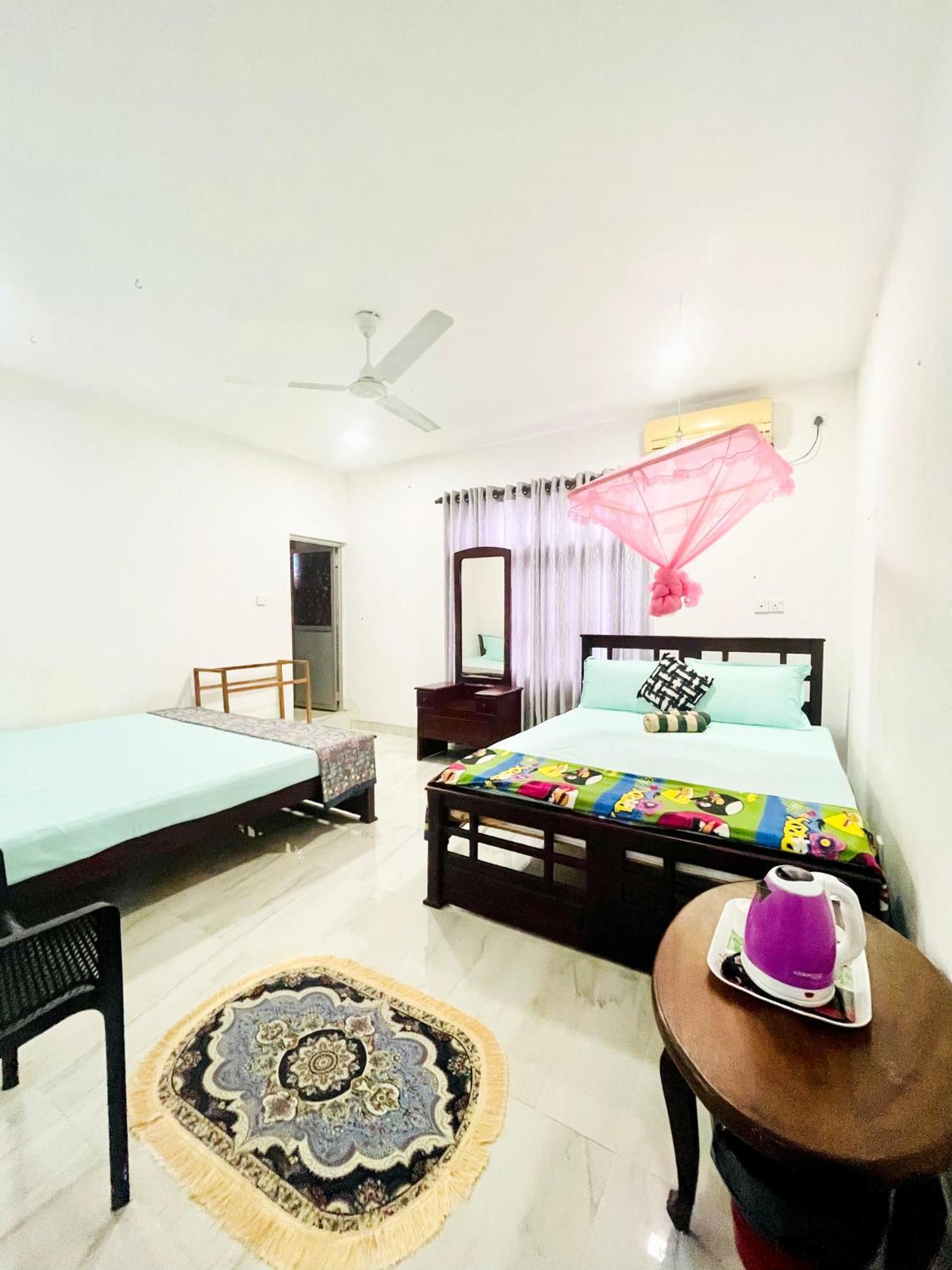 Sebastian Family Villa Negombo Eksteriør billede